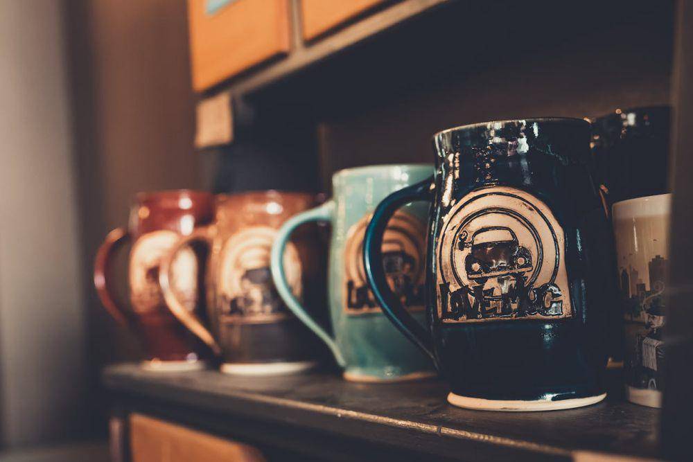 ilustrasi mug (pexels.com/Craig Adderley:)