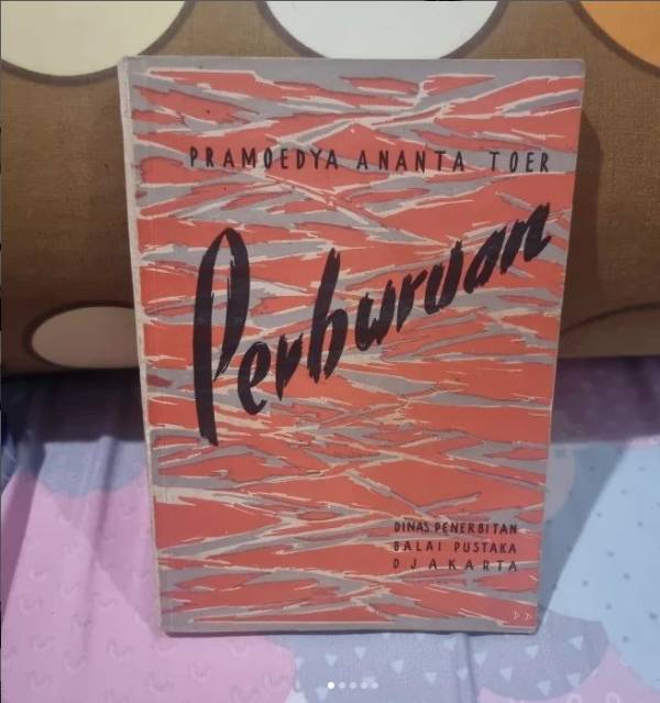 Novel Perburuan Karya Pramoedya Ananta Toer (Instagram/tuku.buku_)
