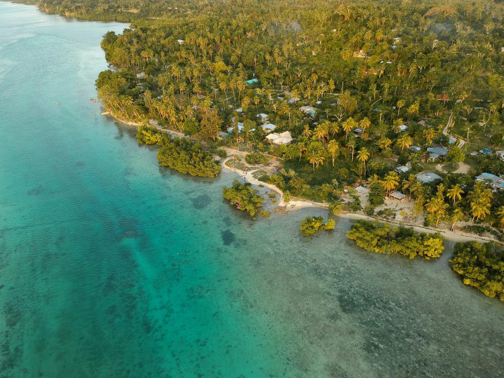5 Pulau Tersembunyi di Oseania dengan Lanskap Alam Memesona