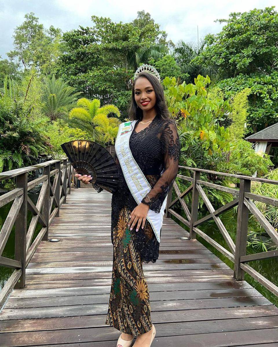 Potret Miss Universe Suriname 2024, Pooja Chotkan (instagram.com/poojachotkan)