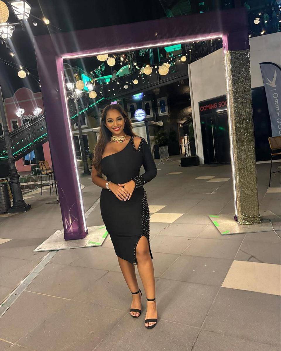 Potret Miss Universe Suriname 2024, Pooja Chotkan (instagram.com/poojachotkan)