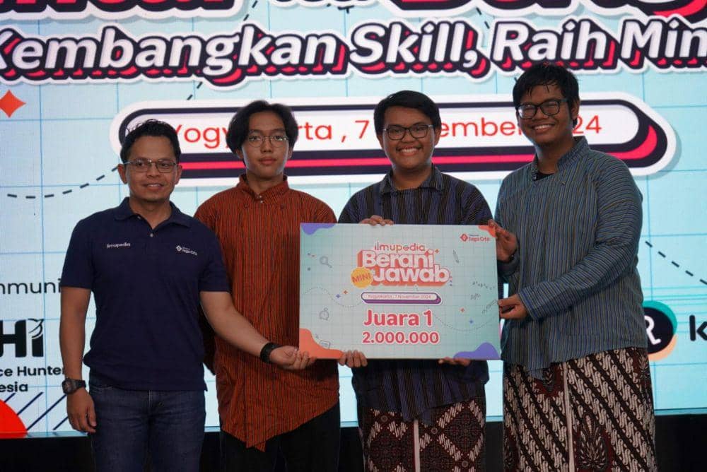 Telkomsel Jaga Cita payung program CSR dirancang untuk memperkuat kompetensi di dunia pendidikan, mulai dari kepala sekolah, guru, siswa hingga orang tua siswa. (Dok. Telkomsel.