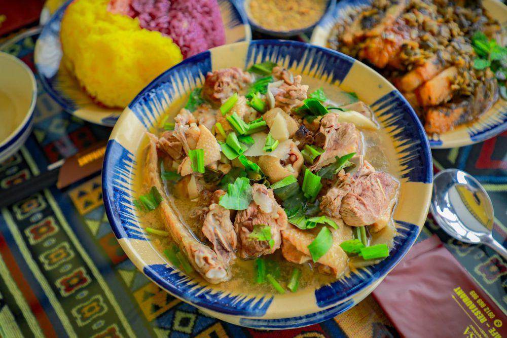 Resep Sup Ayam Kentang, Kuahnya Gurih dan Sedap