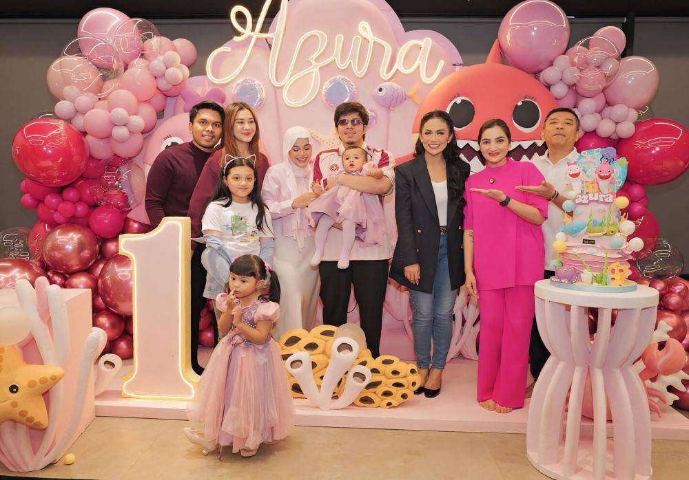 potret perayaan ulang tahun pertama Azura (instagram.com/attahalilintar)