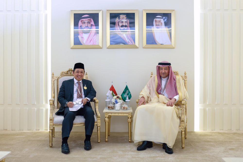 Wamenlu Anis Matta ke Arab Saudi Hadiri KTT OKI