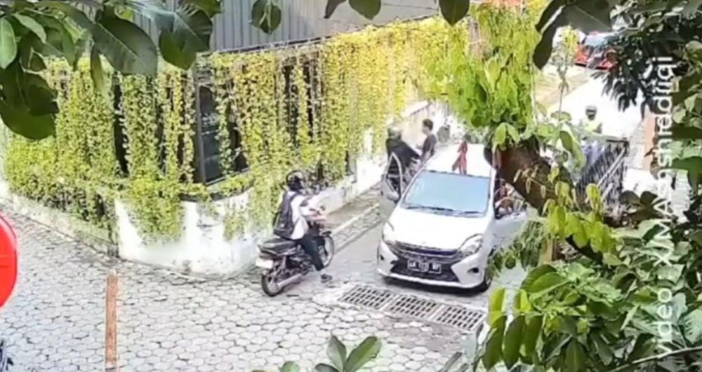 Pengemudi Mobil Jotos Pemotor di Jogja, Emosi Gara-gara Burung