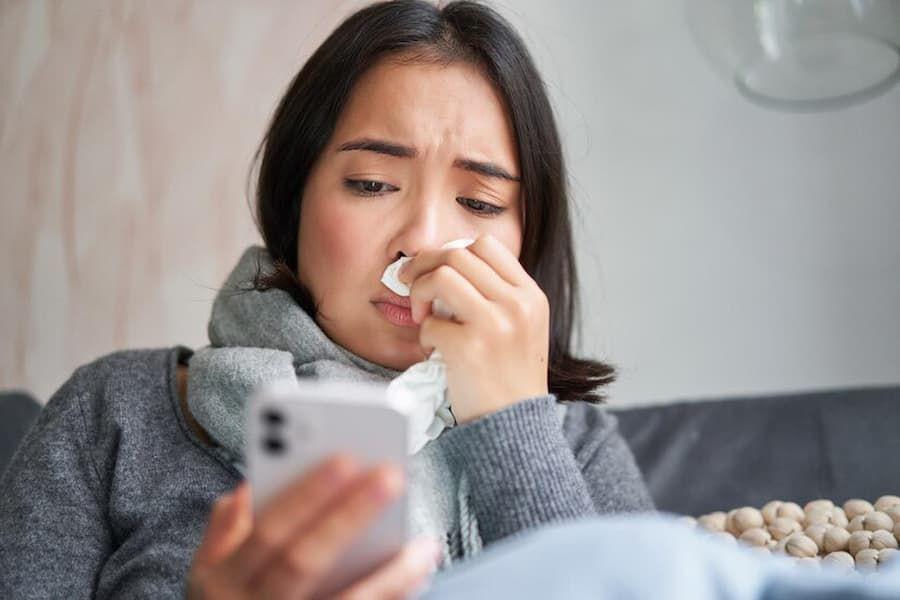 8 Cara Mengeluarkan Ingus Saat Hidung Mampet atau Pilek
