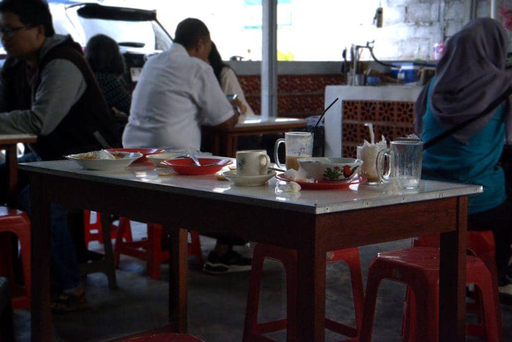 ilustrasi warung bakso 