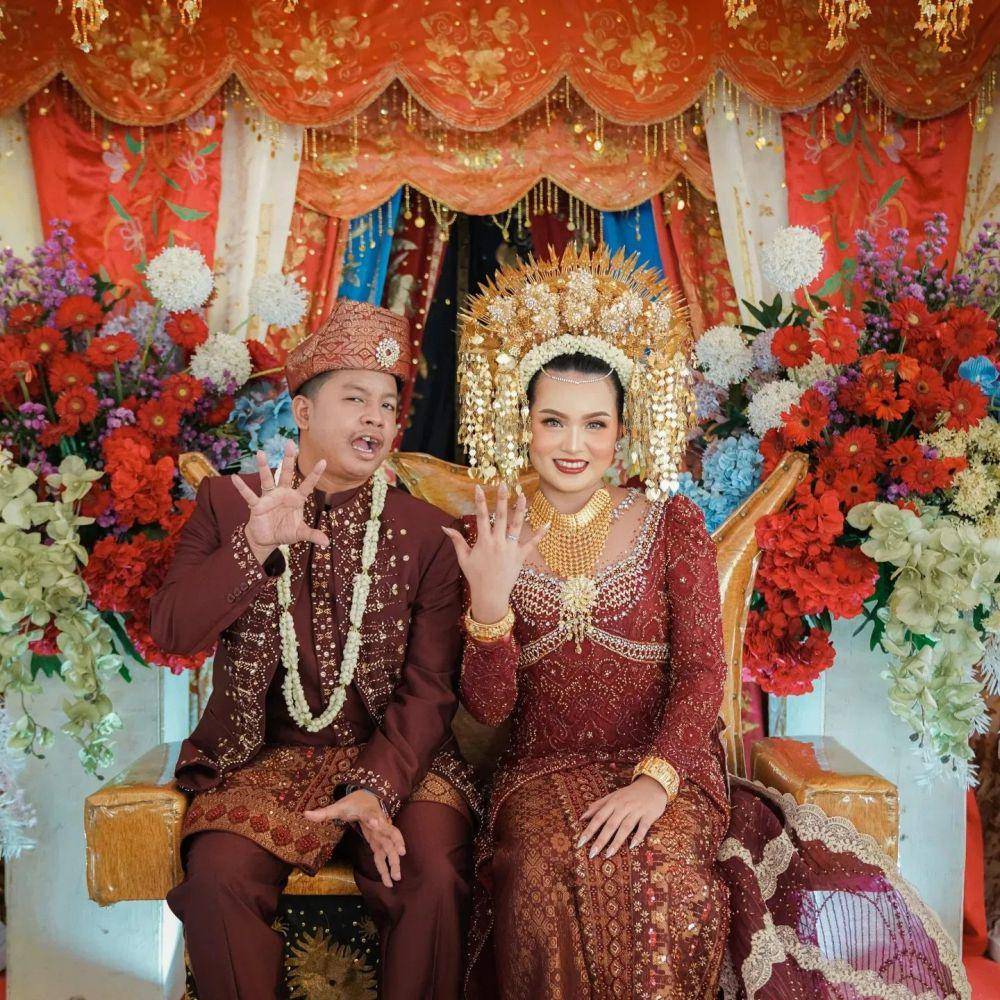 potret pernikahan Dustin Tiffani (instagram.com/jhonsss24)