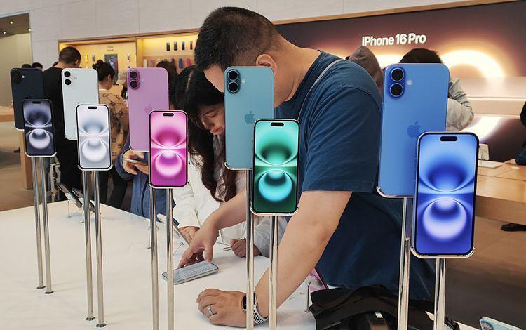 iPhone 16 Masih Diblokir, HP China akan Kuasai Pasar Indonesia?