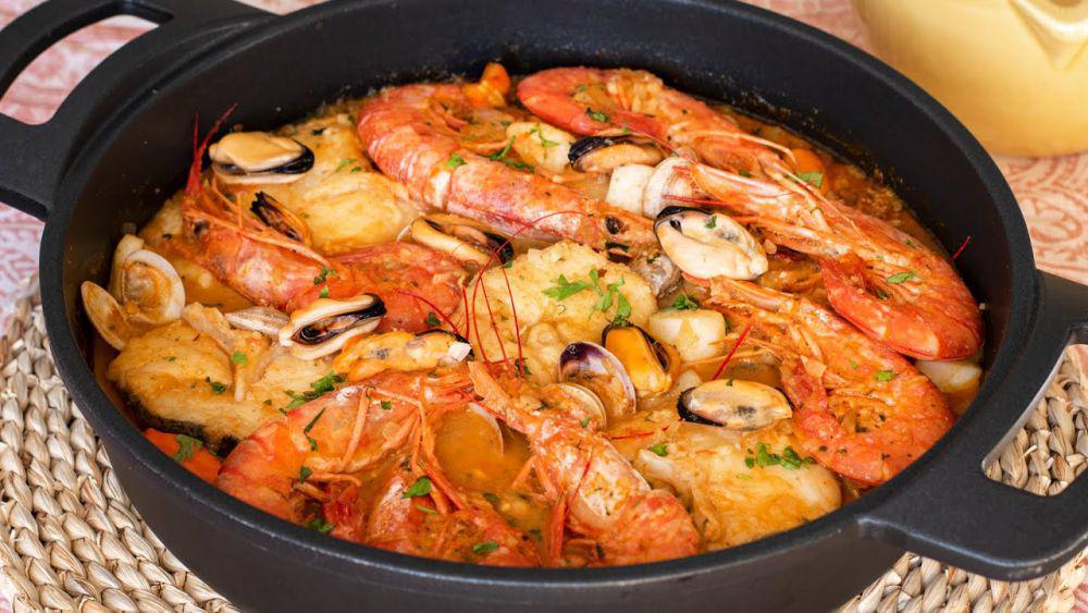 5 Resep Fish Stew ala Spanyol, Siap Hangatkan Harimu!