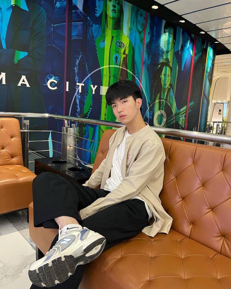outfit layering ala Keen Suvijak (instagram.com/keenkeno)