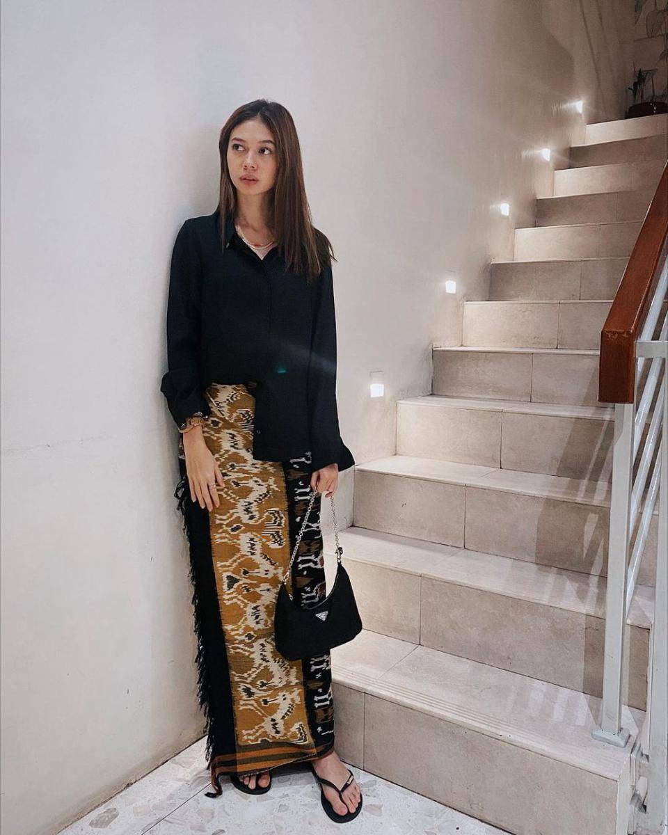 ide style etnik untuk berbagai acara ala Yuki Kato (instagram.com/yukikt)