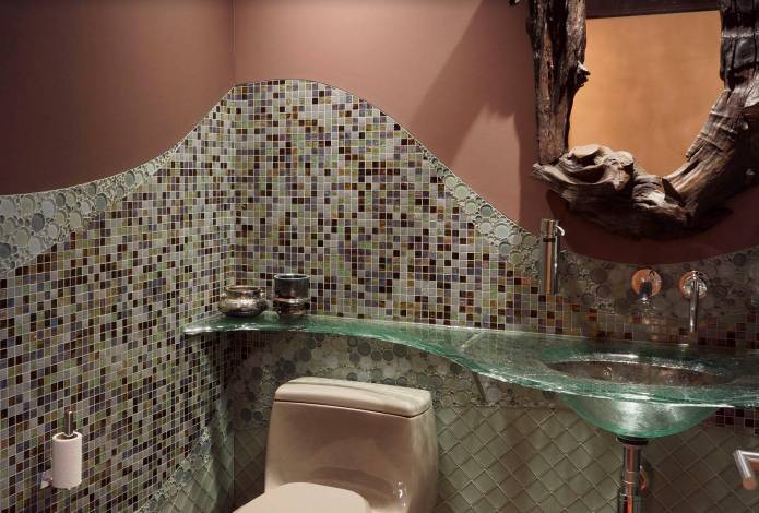 ilustrasi kamar mandi berkeramik mozaik (houzz.co.uk/Johnson Squared Architecture + Planning)