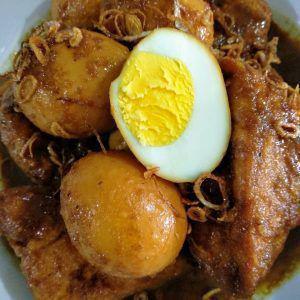 Resep Semur Tahu Telur Pedas yang Sederhana untuk Menu Hari Ini