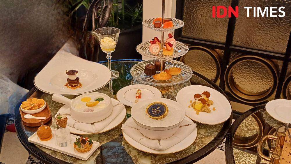 Afternoon tea di The Langham Jakarta (IDN Times/Dhiya Awlia Azzahra)