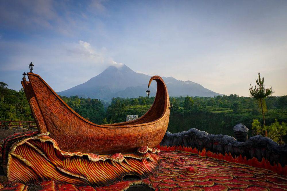 Informasi Wisata Batu Alien Merapi Jogja: Lokasi, HTM, dan Daya Tarik
