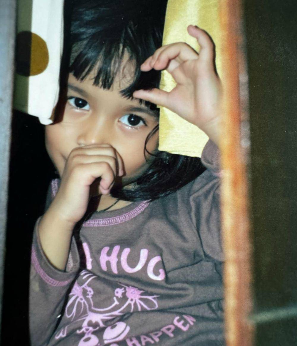 potret masa kecil Azizah Salsha (instagram.com/azizahsalsha_)