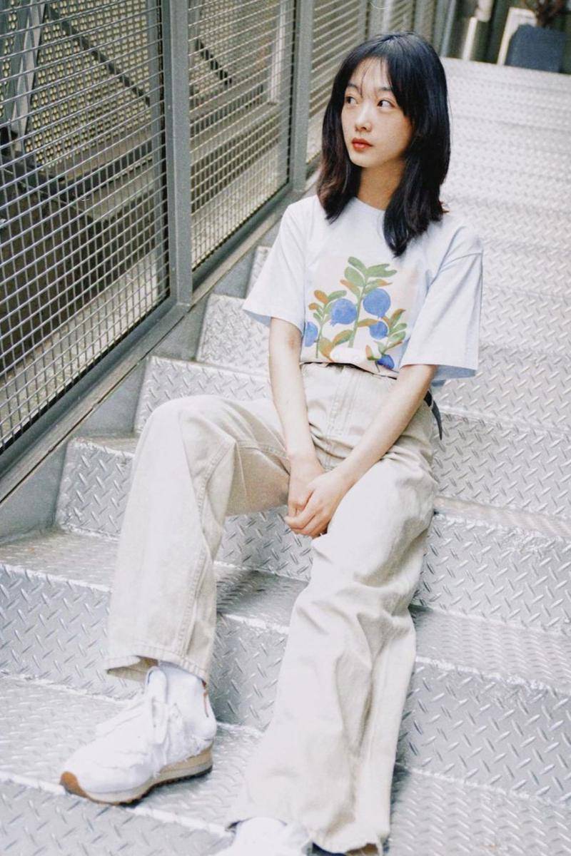 ide outfit Lee Yoo Mi (instagram.com/leeyoum262)