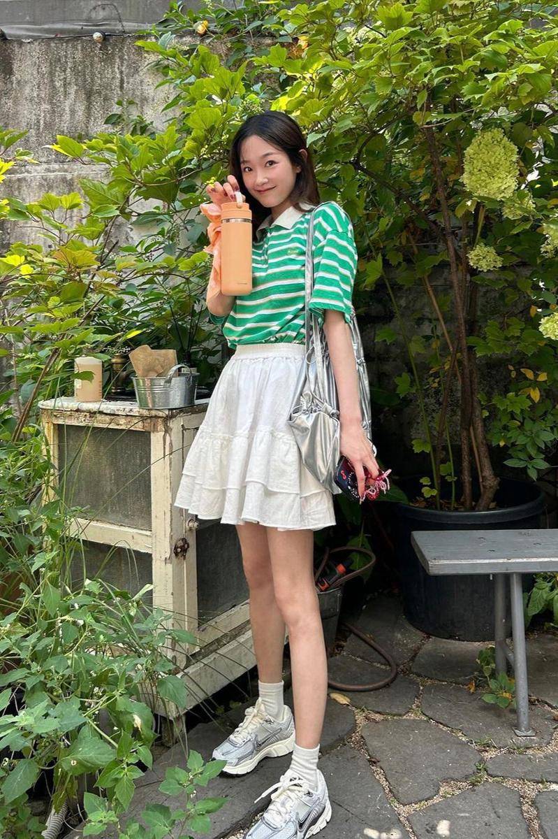 ide outfit Lee Yoo Mi (instagram.com/leeyoum262)