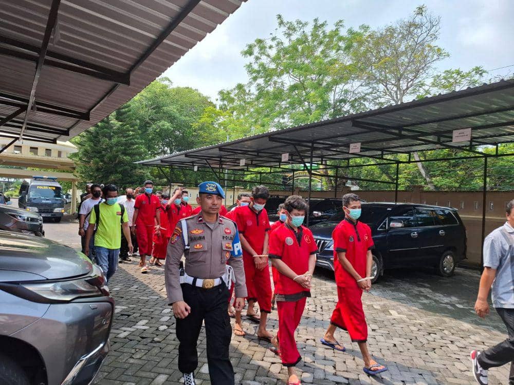 12 Tersangka Narkoba Diringkus, Polda NTB Sita 1,6 Kg Sabu