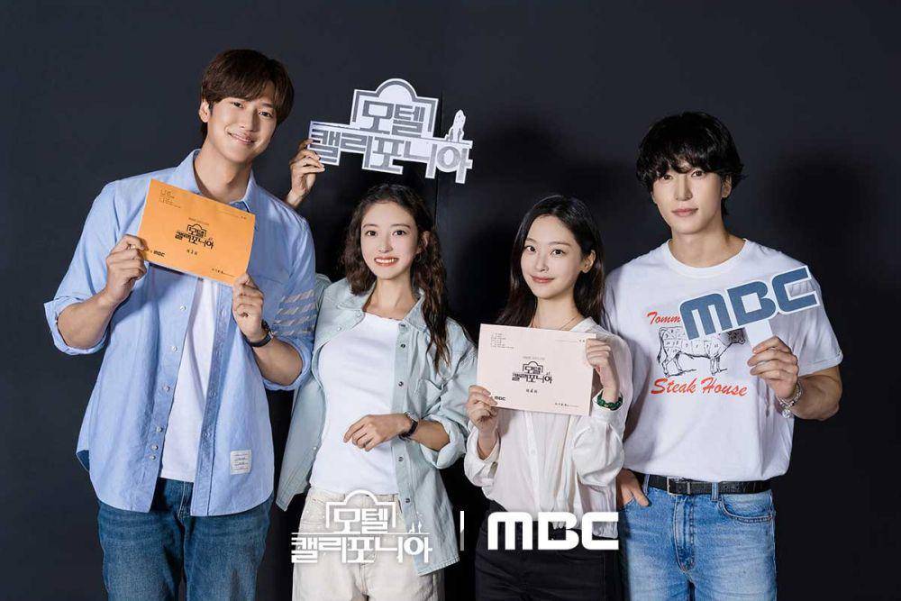 potret baca naskah pemain drama Korea Motel California (dok. MBC)