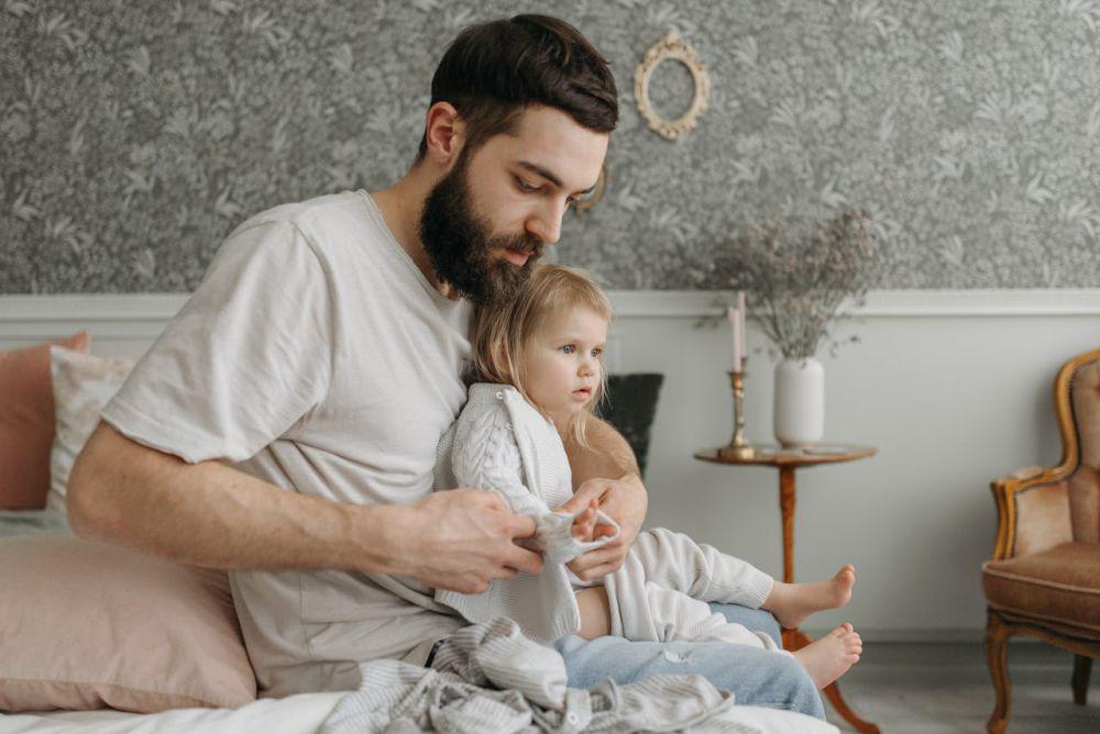Perlukah Menitipkan Anak di Daycare? Berikut 5 Pertimbangannya