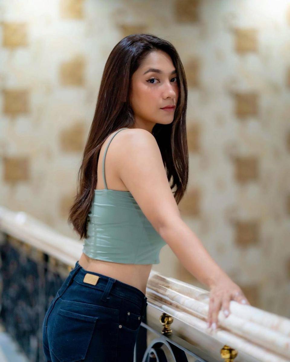 potret gaya rambut ala Dinda Kirana (instagram.com/dindakirana.s)