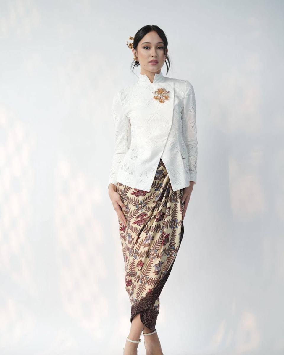 OOTD pemain film 'Bila Esok Ibu Tiada' (instagram.com/yasminnapper)