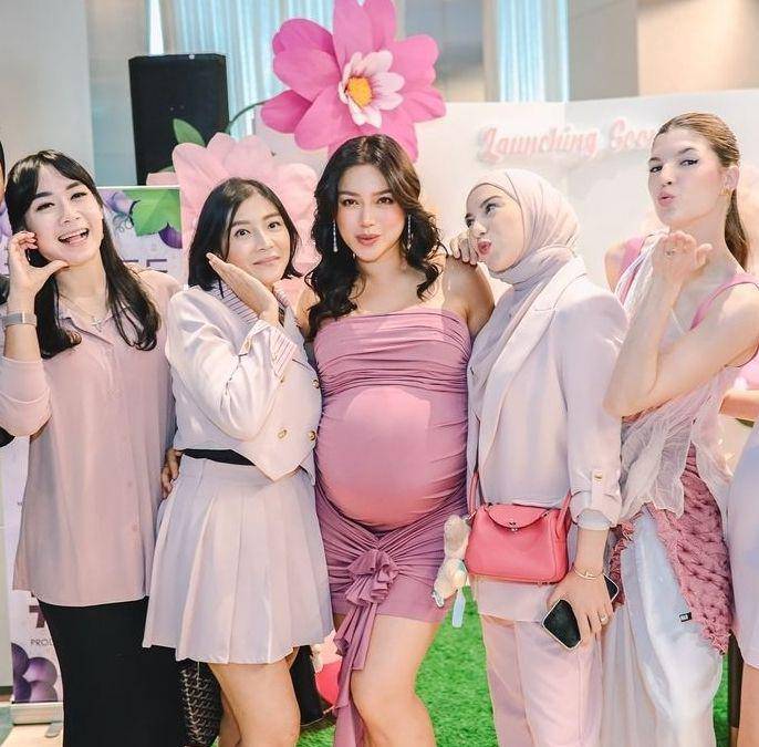 Baby shower Jessica Iskandar (instagram.com/inijedar)