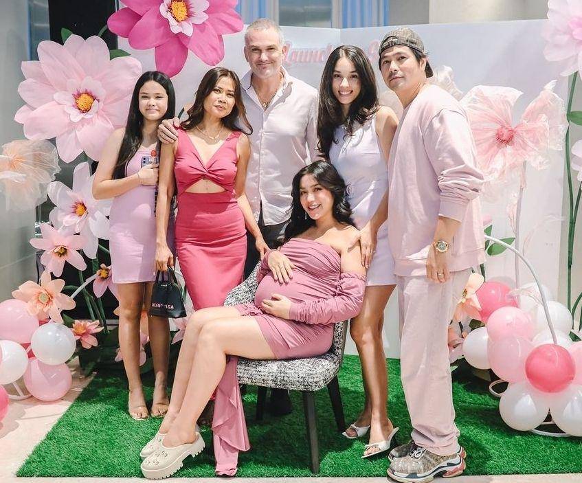 Baby shower Jessica Iskandar (instagram.com/inijedar)
