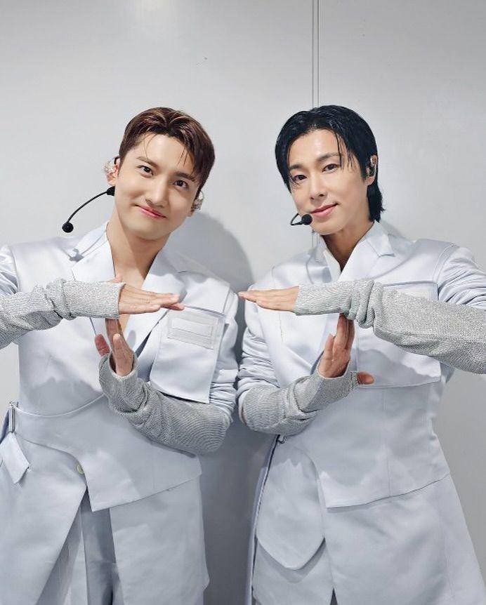 TVXQ! (instagram.com/ tvxq.official)