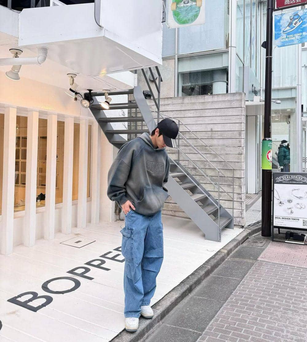 OOTD pakai topi ala Boss Chaikamon (instagram.com/boss.ckm)