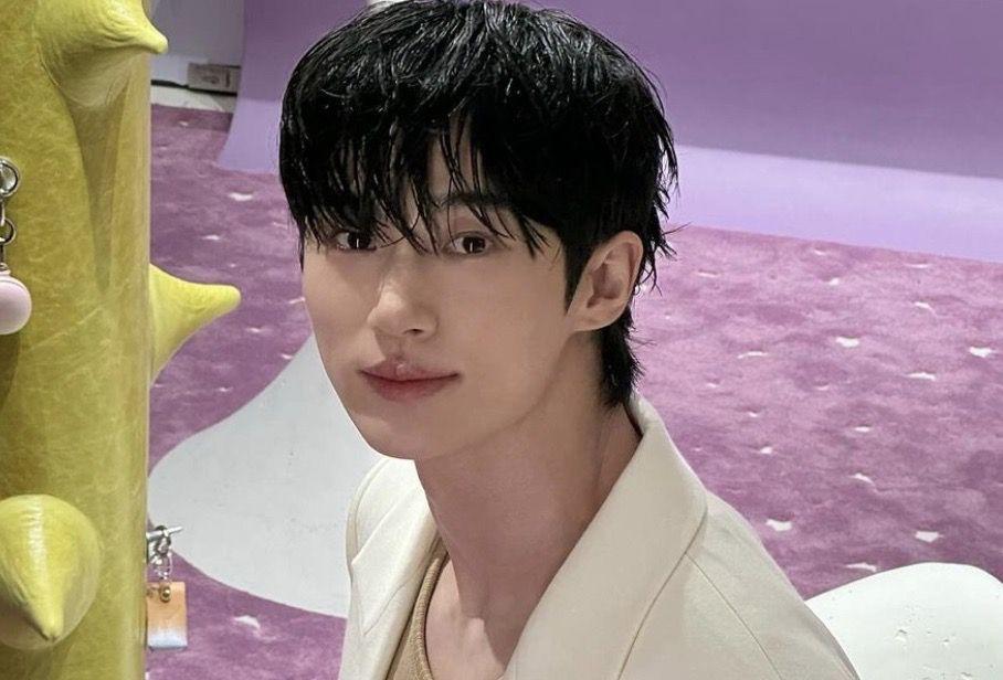 Gak Cuma Presenter, Byeon Woo Seok Bakal Nyanyi di MAMA Awards 2024