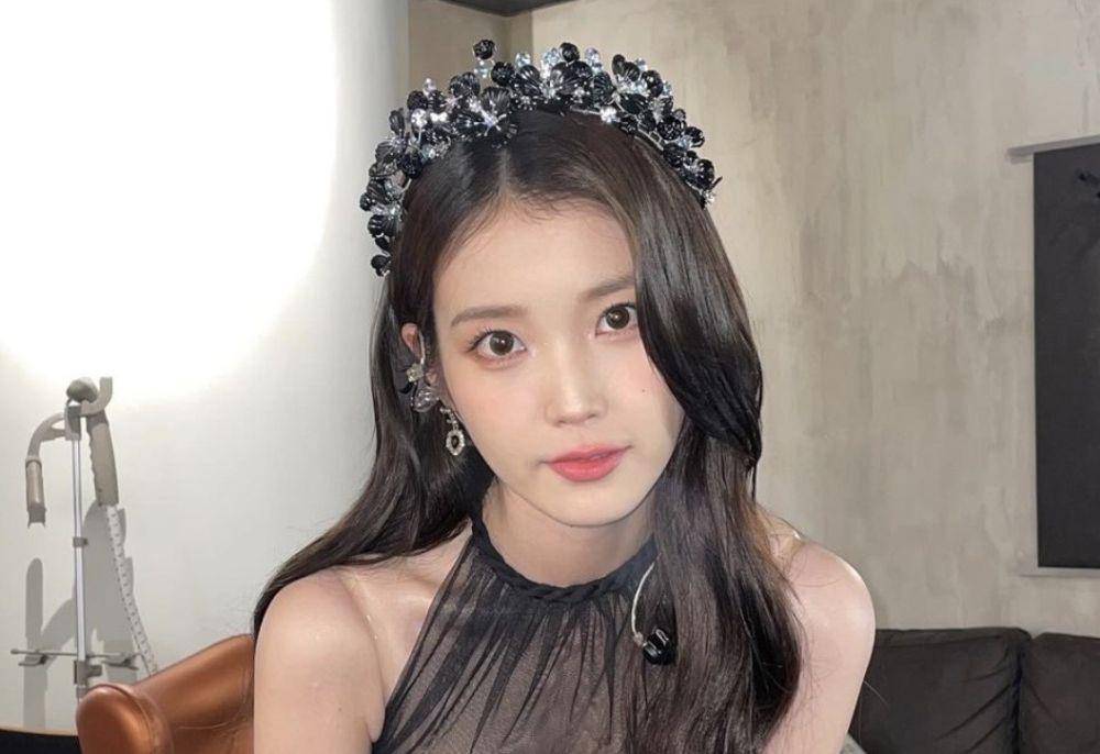IU (instagram.com/dlwlrma/)