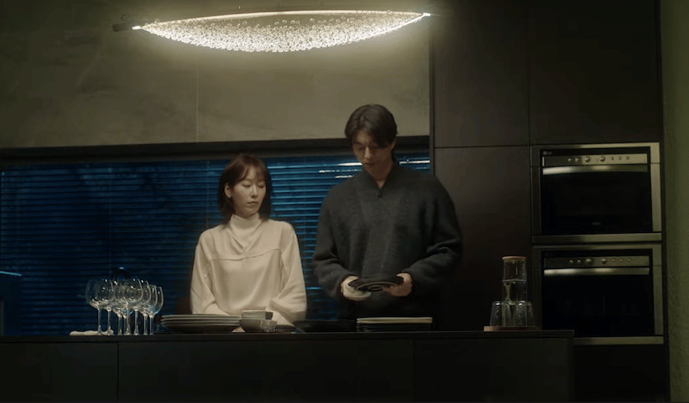 5 Fakta Drama Korea The Trunk, Comeback Gong Yoo dan Seo Hyun Jin