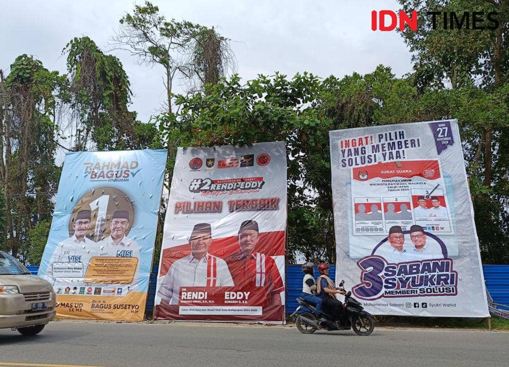 Baliho tiga paslon Pilkada Balikpapan 2024. (IDN Times/Erik Alfian)