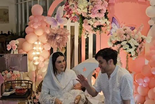7 Dekorasi Akikah Anak Pertama Kevin Aprilio, Bertema Pink