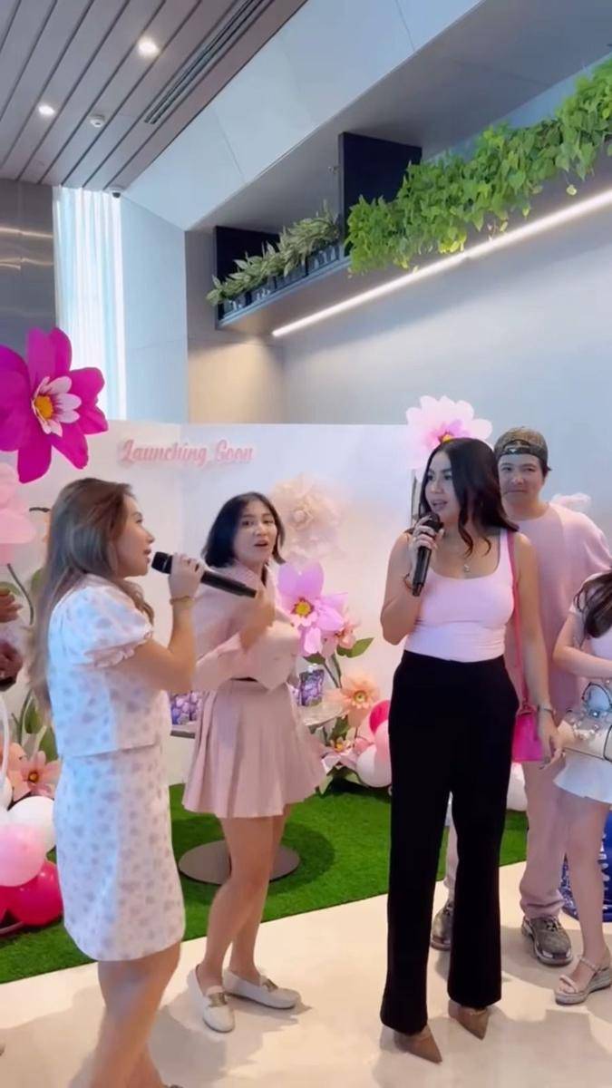 Gaya Artis yang Datang di Baby Shower Jessica Iskandar (instagram.com/victoria_makeupatelier)