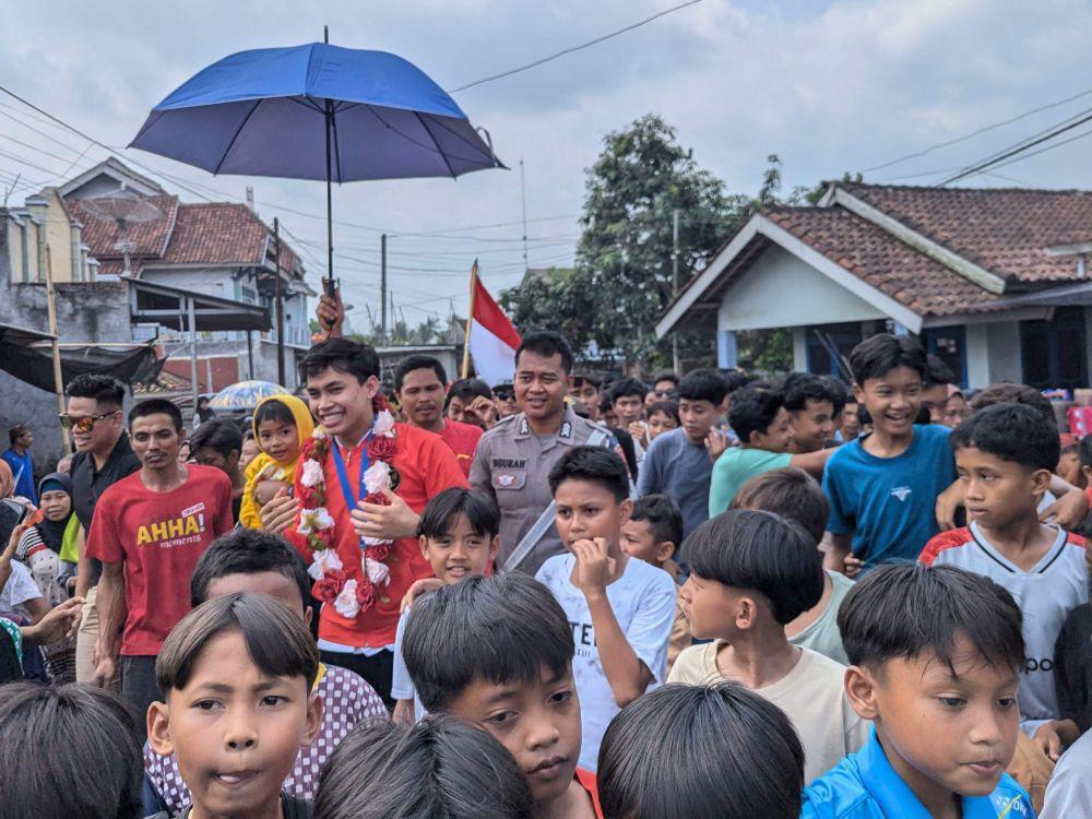 Warga Selagek Lotim Sambut Kepulangan Pemain Timnas Futsal Indonesia