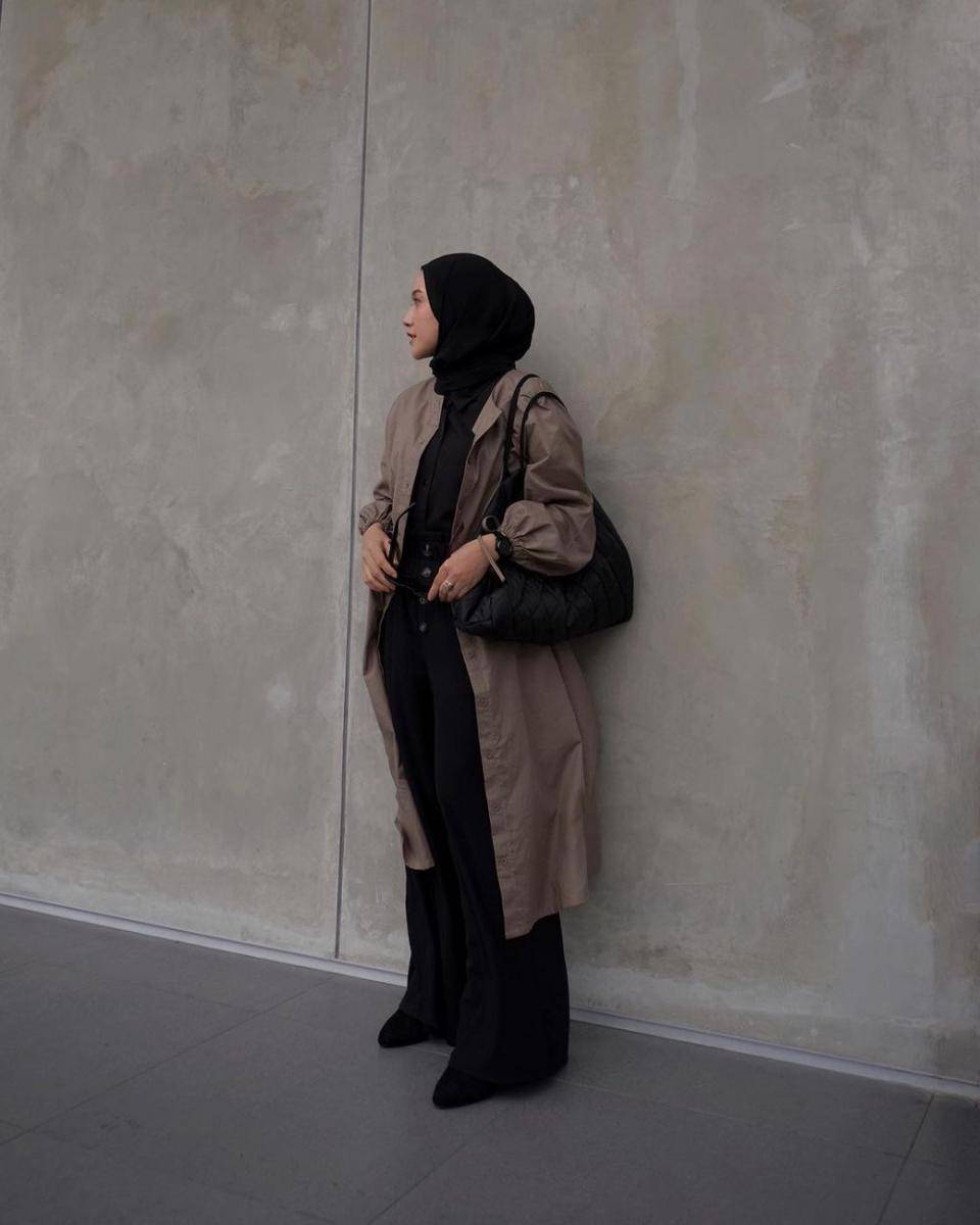 outfit hijab modis ala Nisa Cookie (instagram.com/nisacookie)
