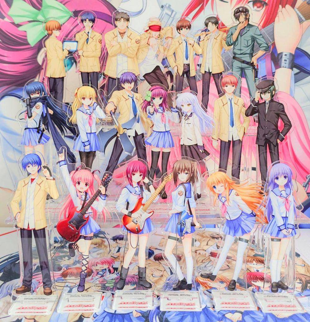 potret koleksi Angel Beats! (reddit.com/user/domi_kinkle)