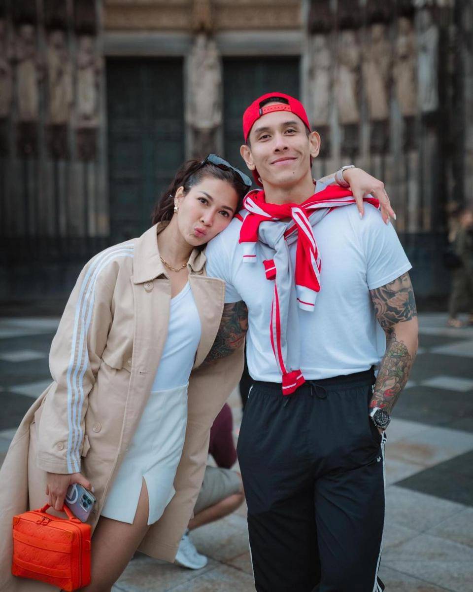 Ide outfit nonton Timnas Indonesia dari Ganindra Bimo (instagram.com/ganindrabimo)