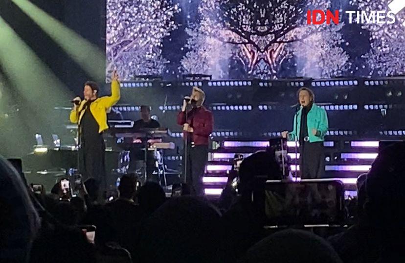 8 Highlight Konser Take That di Jakarta, Nostalgia nan Ceria