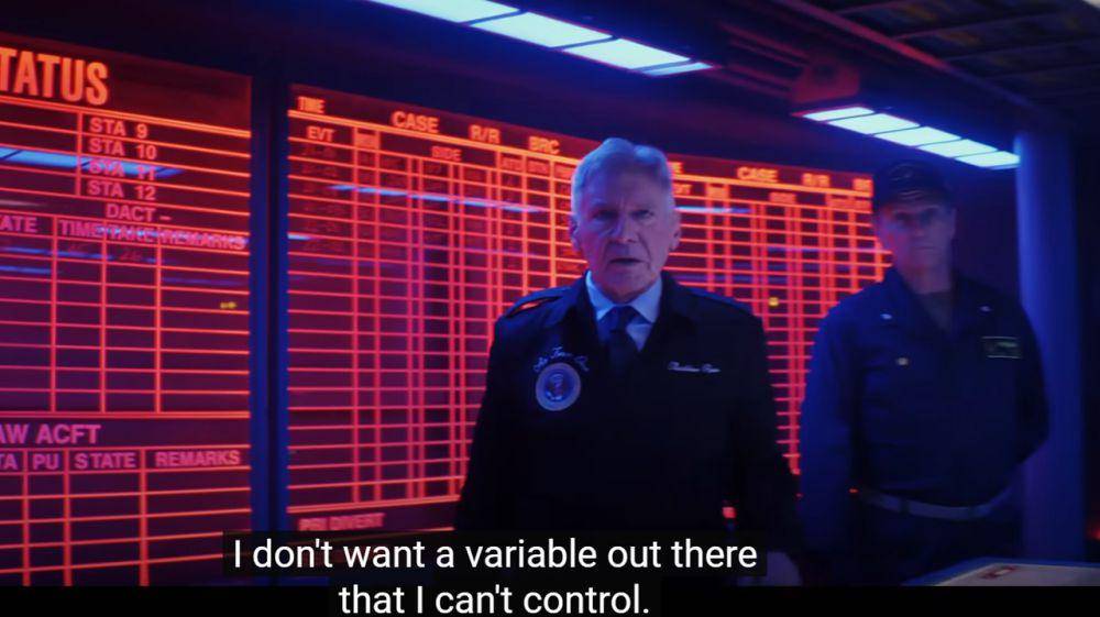 Thaddeus Ross berbicara tentang kontrol dan kekuasaan. (dok. Marvel Studios/Captain America: Brave New World)