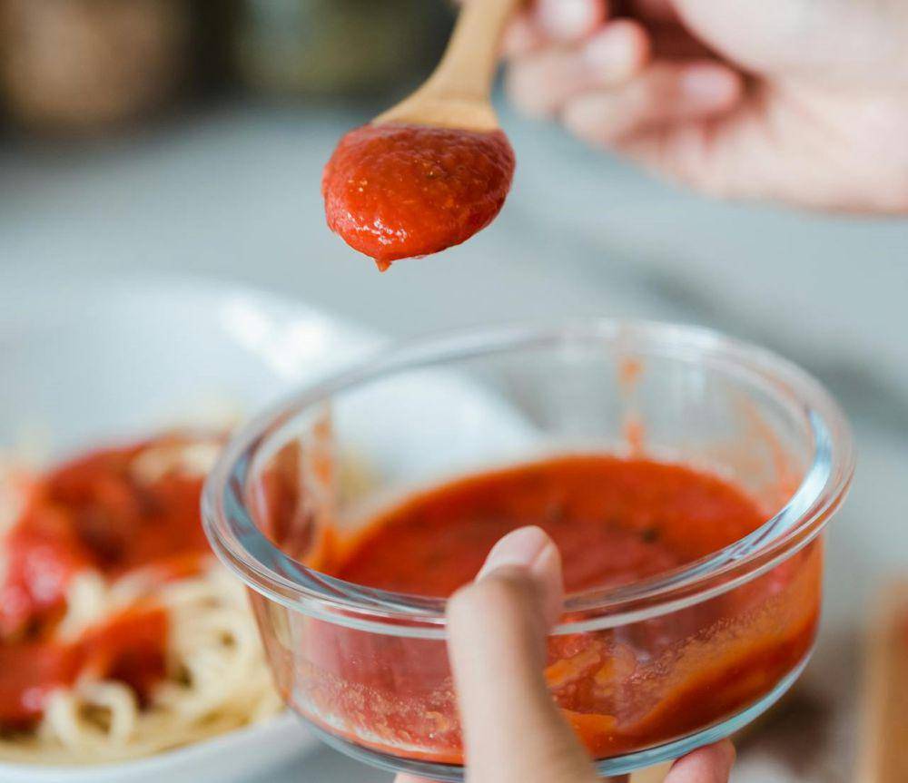 ilustrasi pasta tomat (pexels.com/Greta Hoffman)