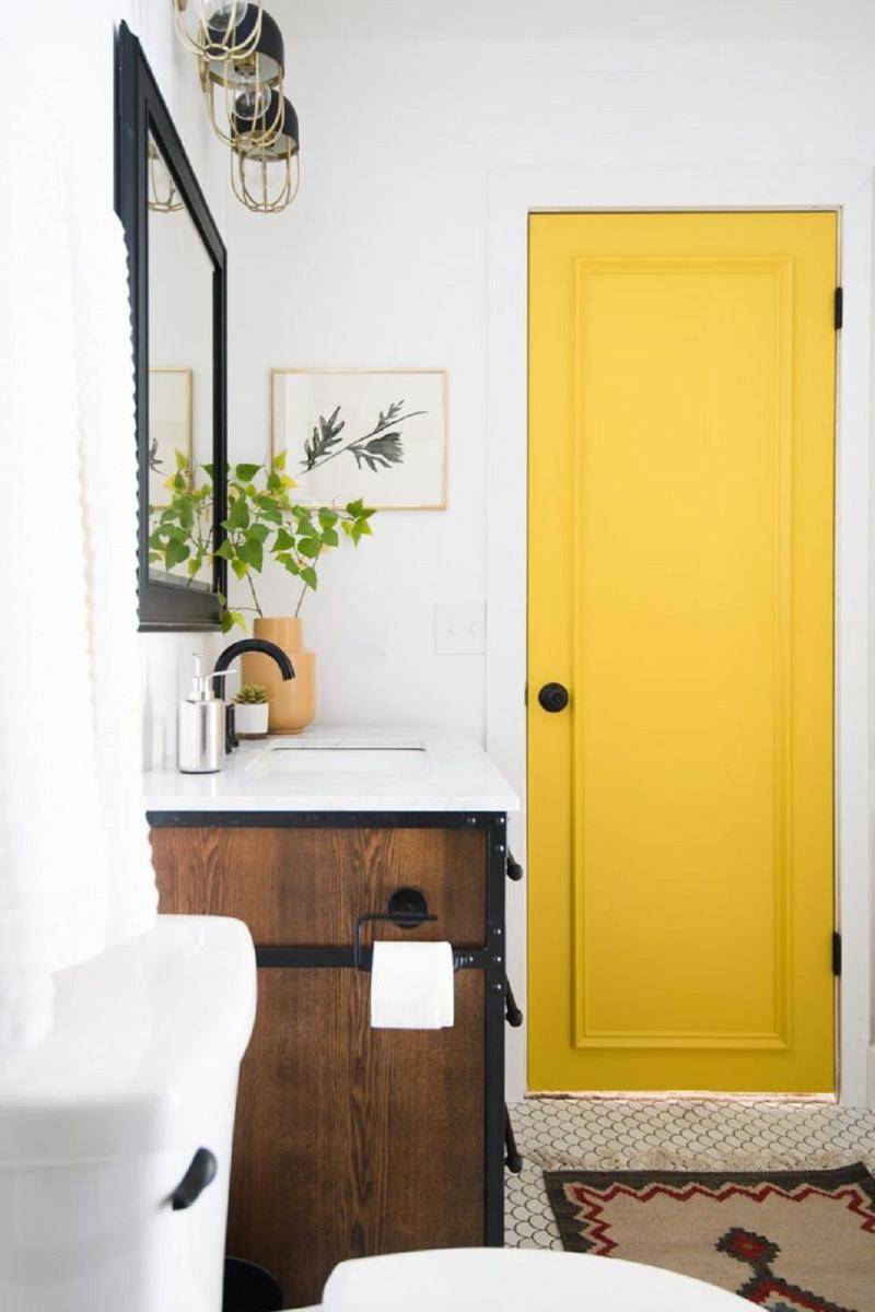 ide dekorasi pintu kamar mandi (designcafe.com)