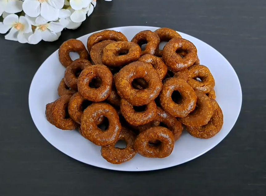 Resep Kue Cincin Tepung Beras Rose Brand yang Renyah dan Manis!
