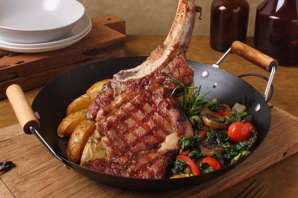 Potret Cowboy Cut Steak (instagram.com/karnivor_id)