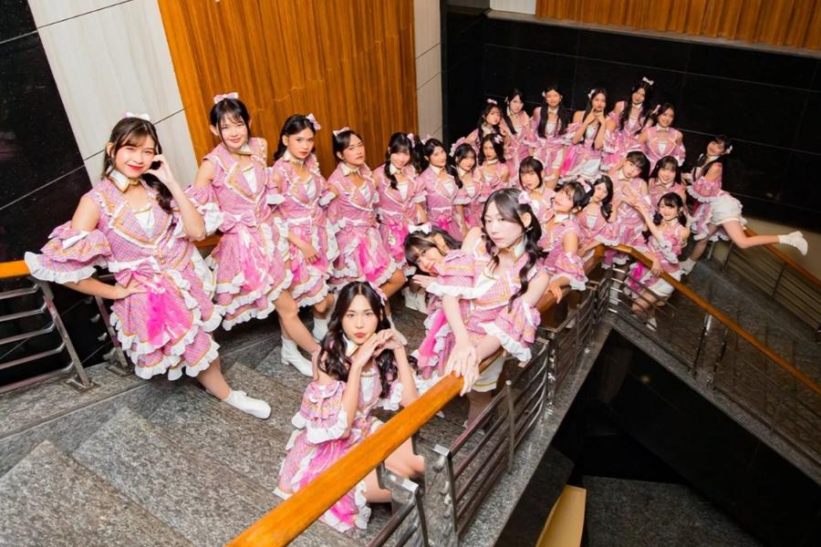 [QUIZ] Member JKT48 Ini akan Jadi Partner Liburan Akhir Tahunmmu